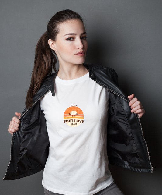Retro Sunset Heart T-Shirt – Vintage Love Tee